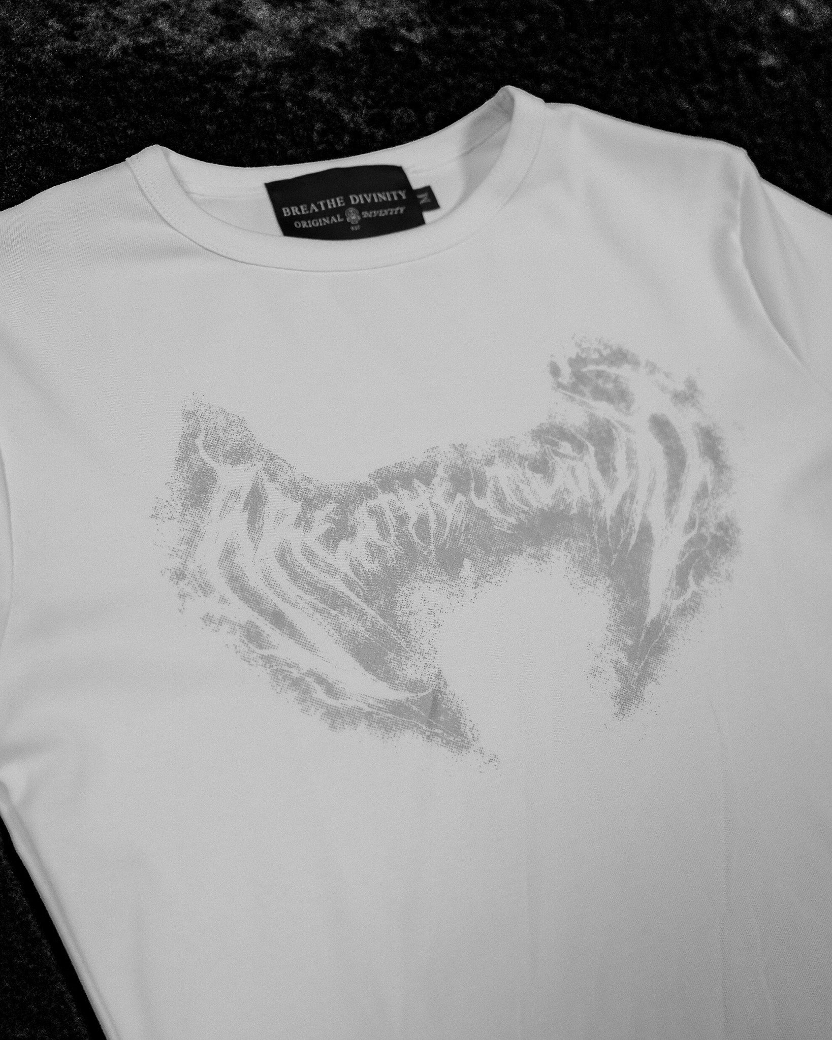Essential Cropped baby T-shirt [DIVINE WHITE]-Coordom
