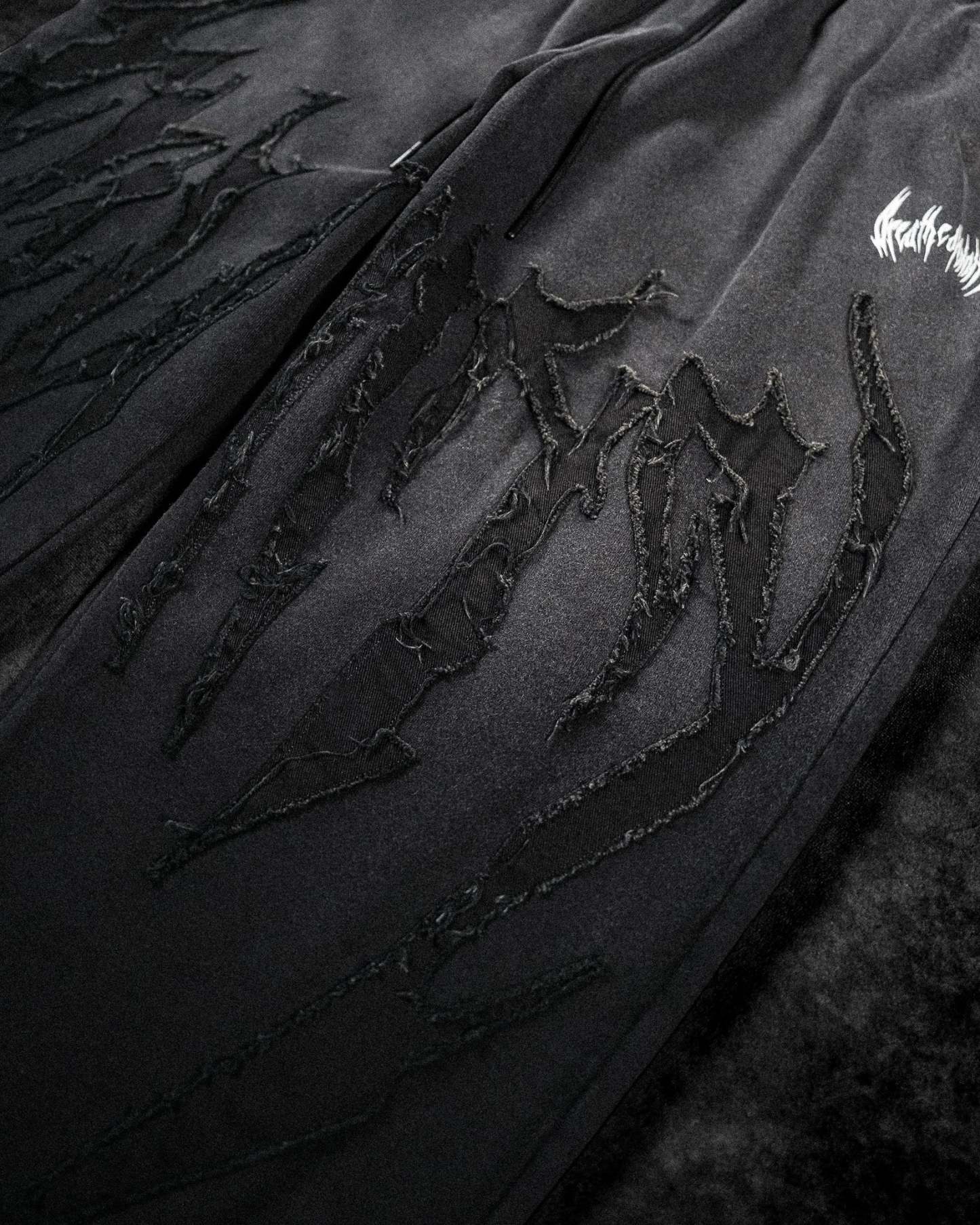 Destroyed Banana Shape sweatpants [SMOKE WASHED]-Coordom