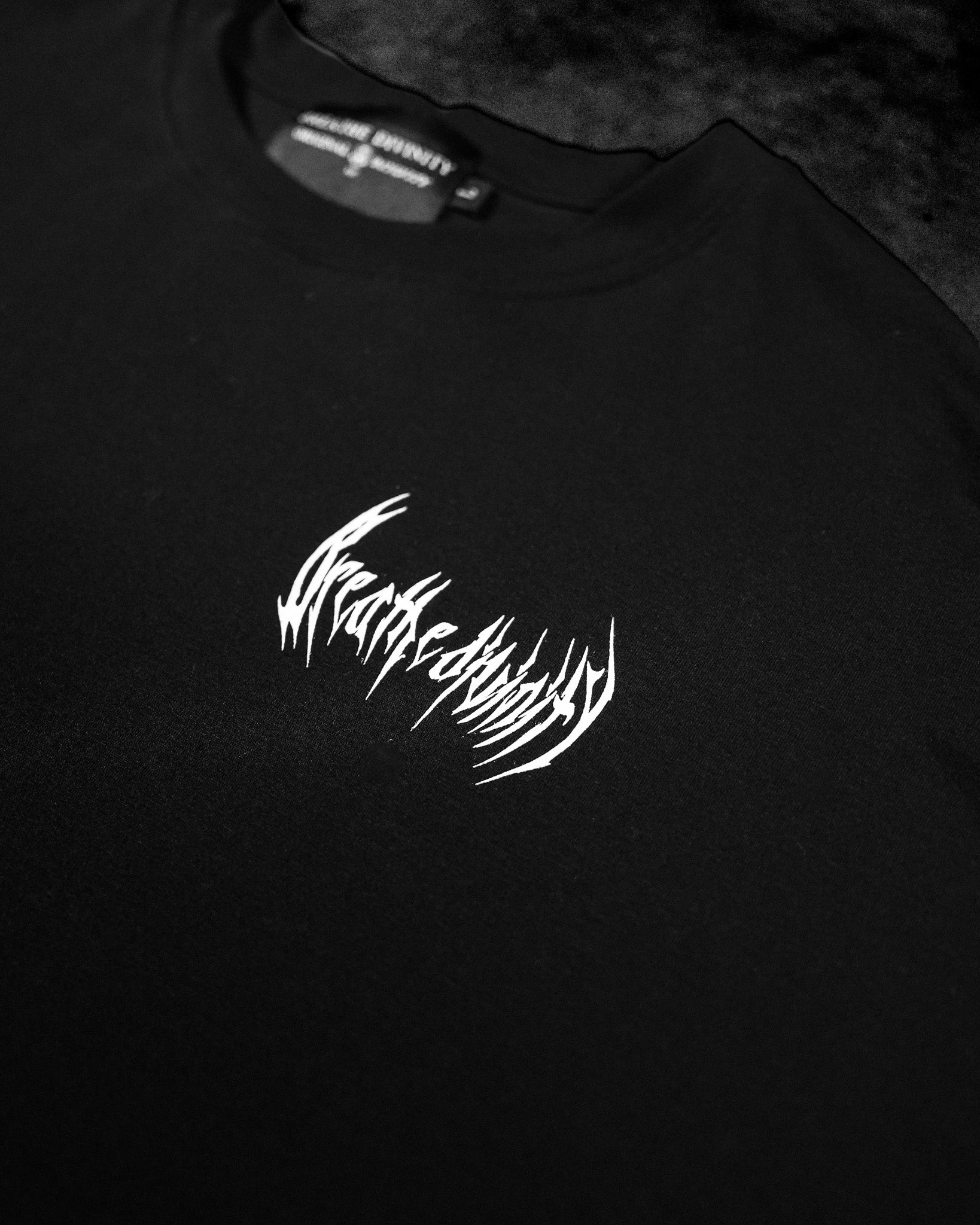 Elegant Box Logo Oversized Lightweight T-shirt [VOID BLACK]-Coordom