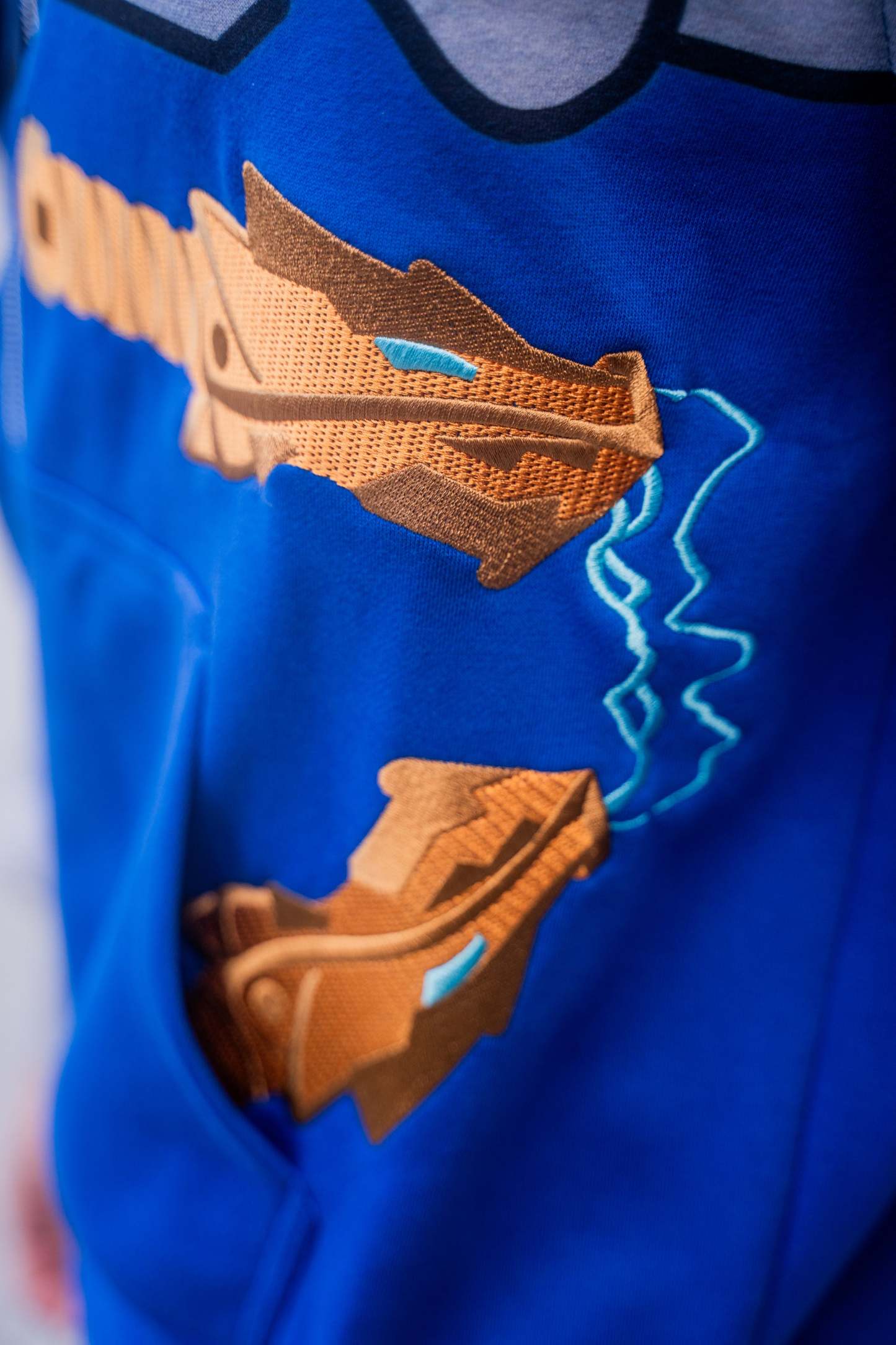  "Lightning" Zip-Up-Coordom