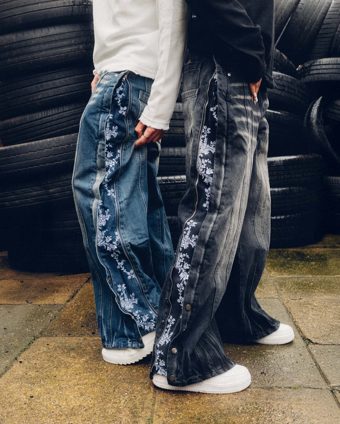 FLORAL ZIP JEANS WASHED BLACK-Coordom