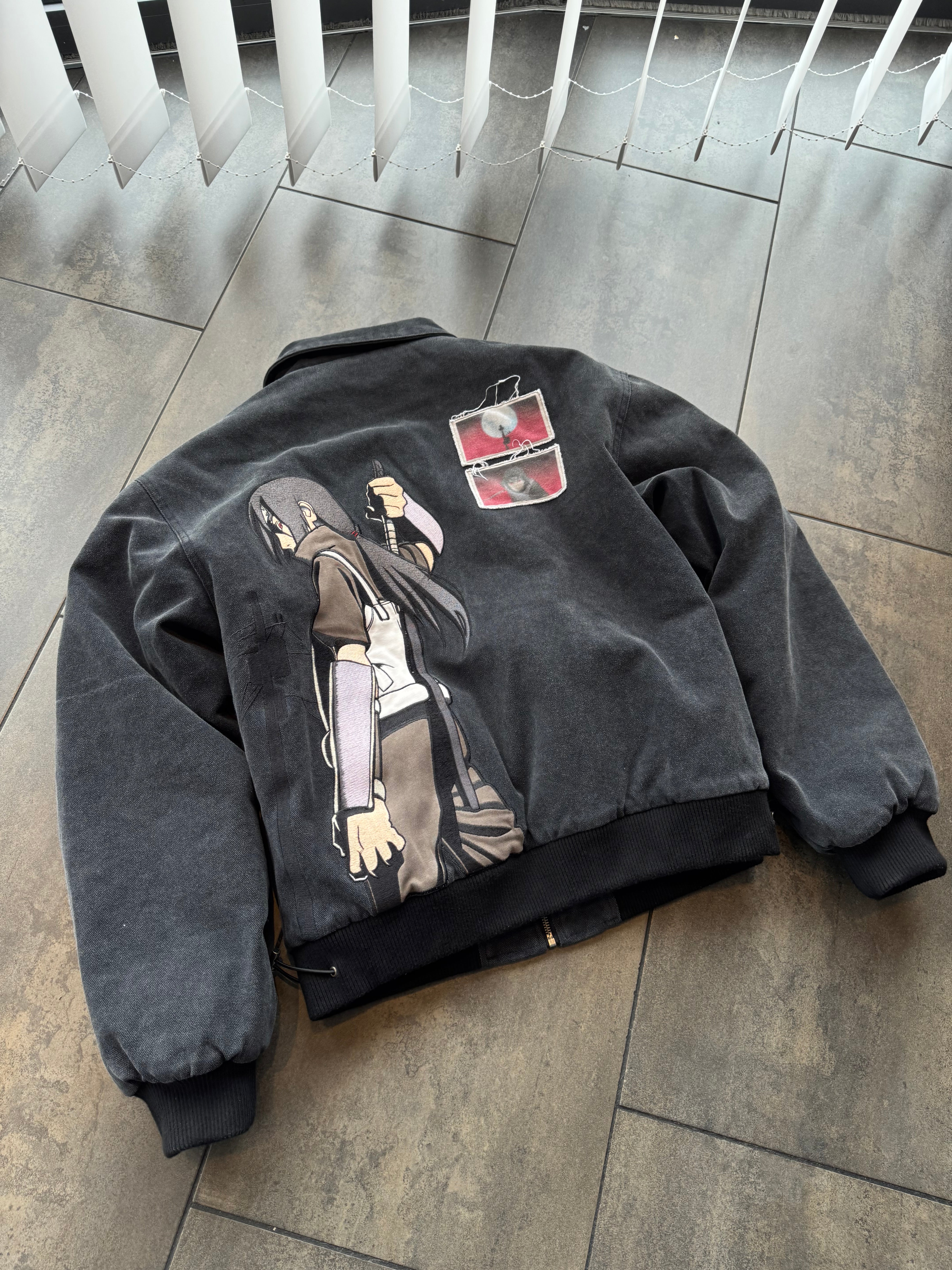  ITACHI BOMBER-Coordom
