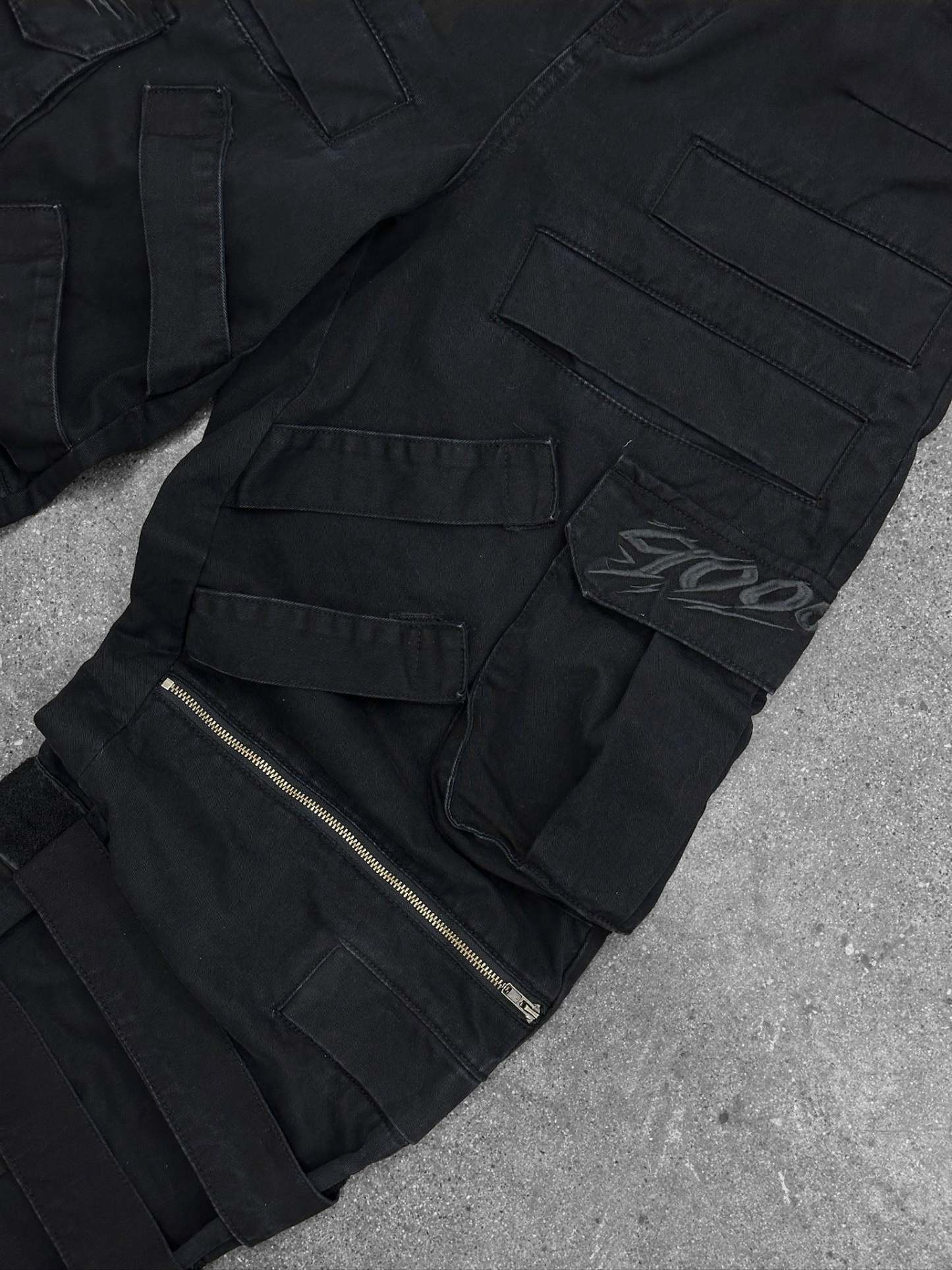 "DRAGON" Cargo Pants Black-Coordom
