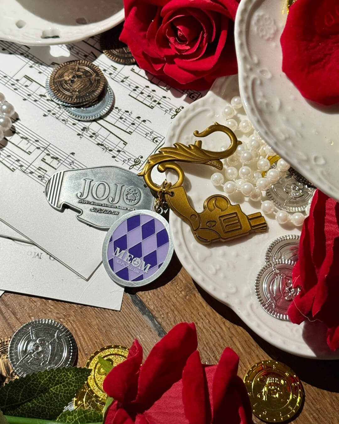 JOJO  Character Keychain-Coordom