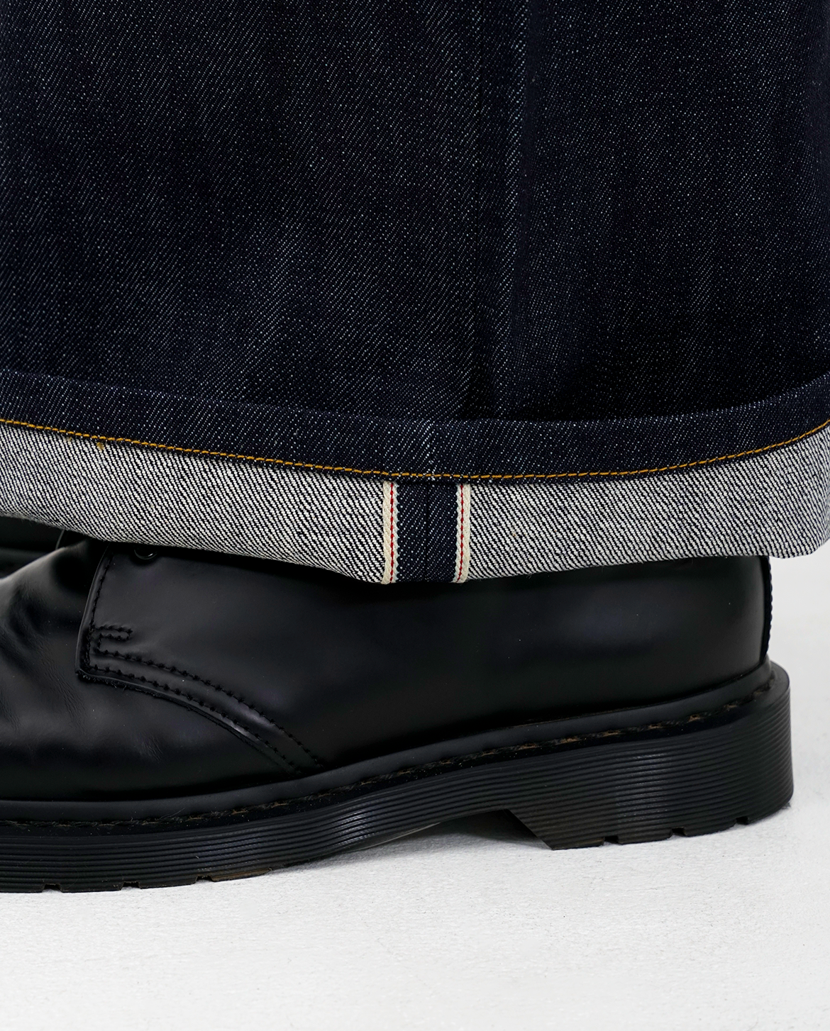 MENES Raw Selvedge Bootcut Jeans - Indigo | Restock: April 11, 8:00 PM JST-Coordom
