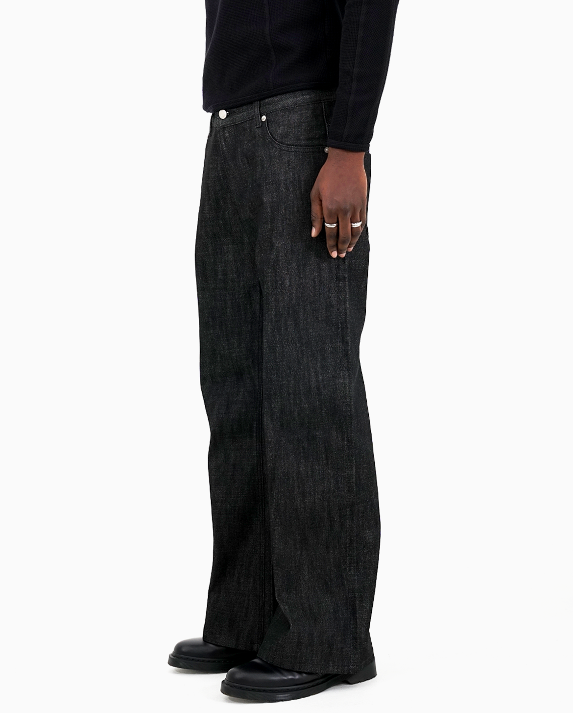 MENES Raw Selvedge Bootcut Jeans - Black | Restock: April 11, 8:00 PM JST-Coordom