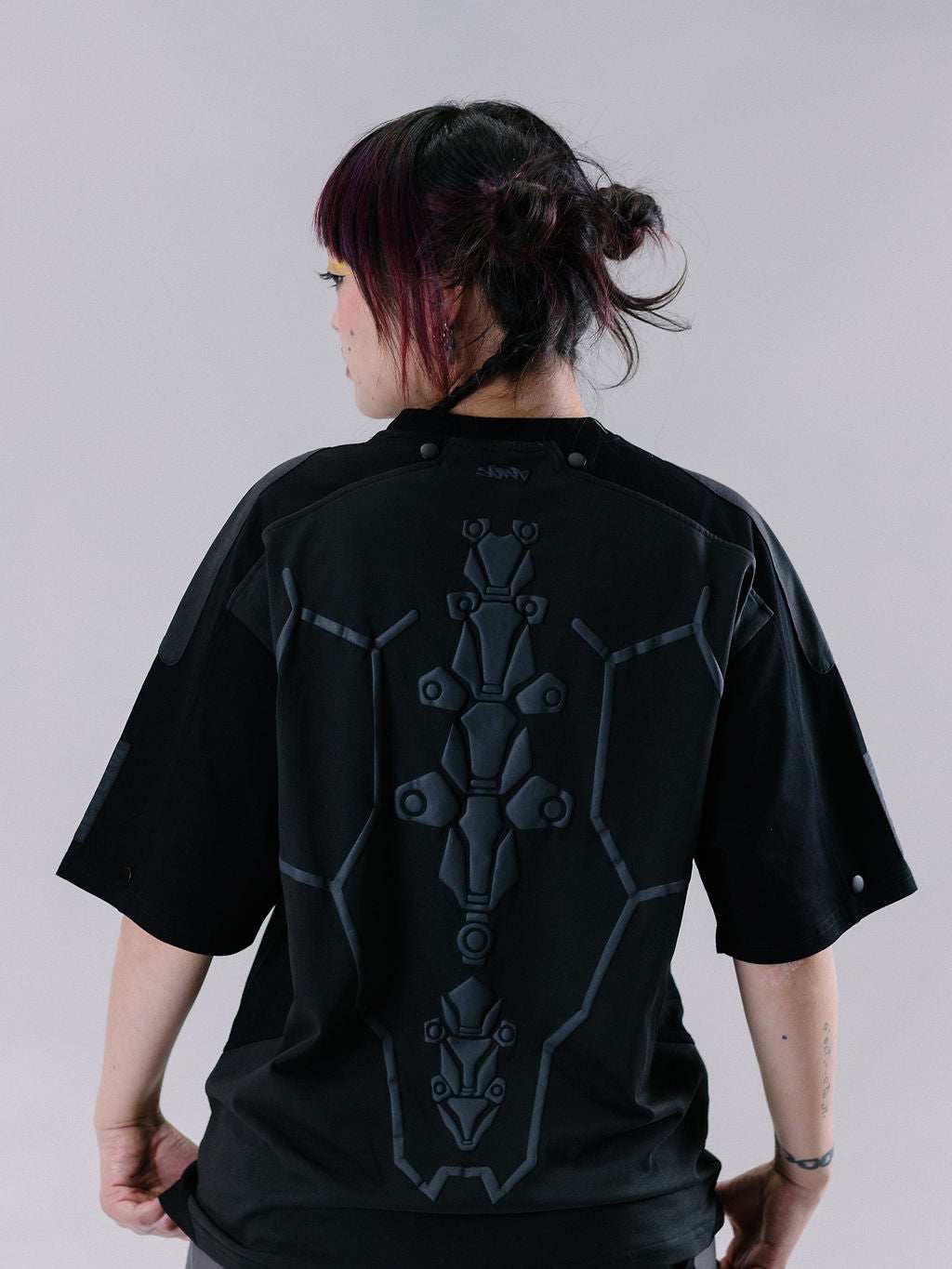 "CYBER" T-shirt Black-Coordom