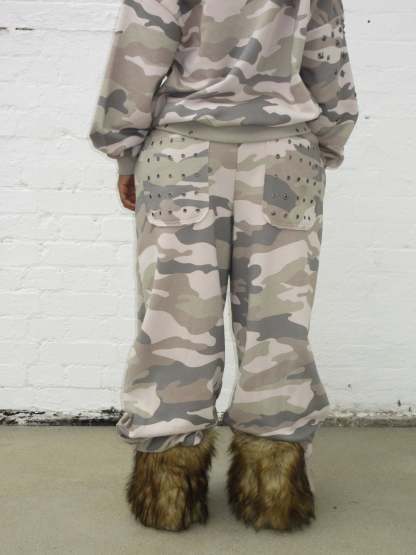MIDNIGHT EYELET OVERSIZED SWEATPANTS CAMO-Coordom