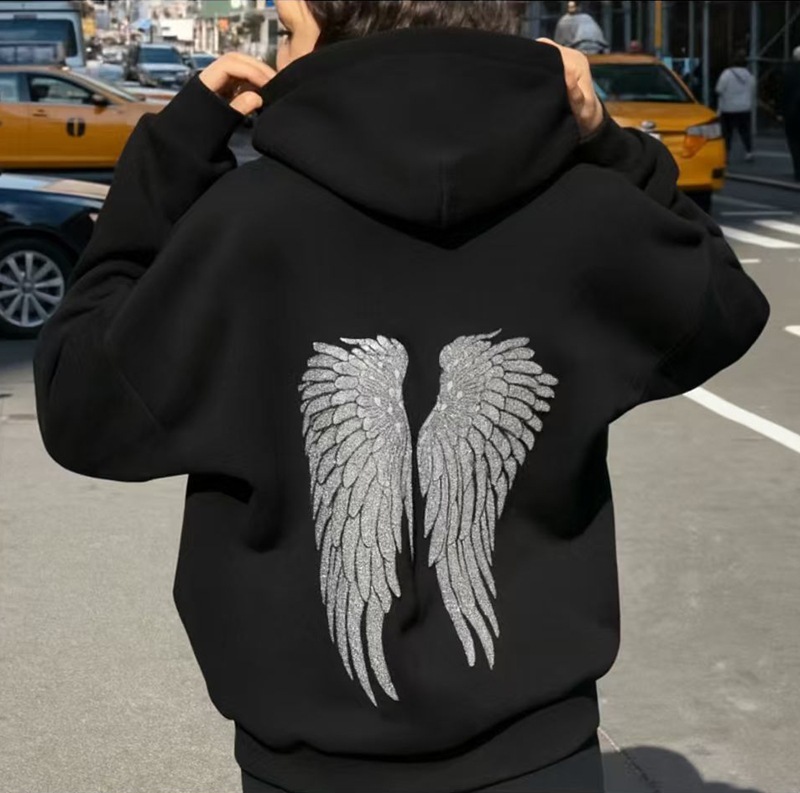 Hoodie with angel wings and glitter-Coordom
