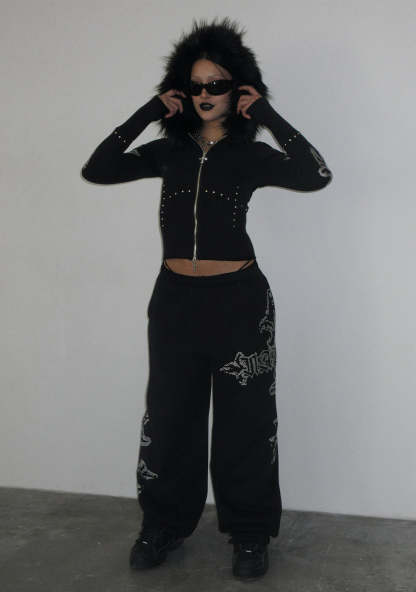 FERAL STUDDED OVERSIZED SWEATPANTS BLACK-Coordom