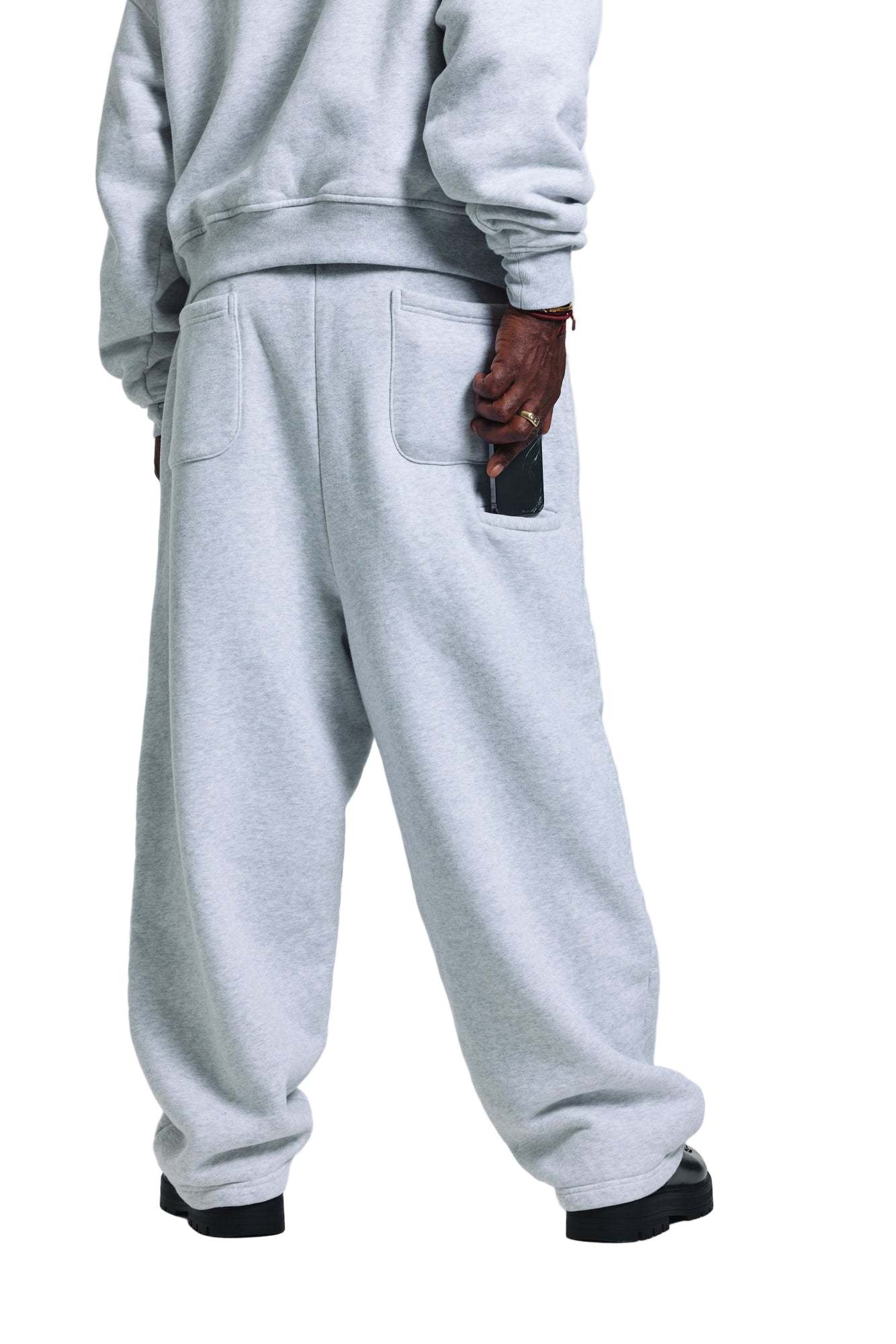 550 GSM COZY SWEATS | BLACK-Coordom