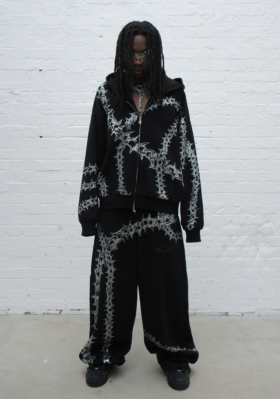  RHINESTONE OVERSIZED SWEATPANTS BLACK-Coordom