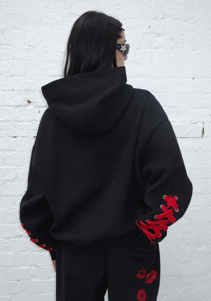TEASE RHINESTONE KISS PULLOVER HOODIE BLACK-Coordom