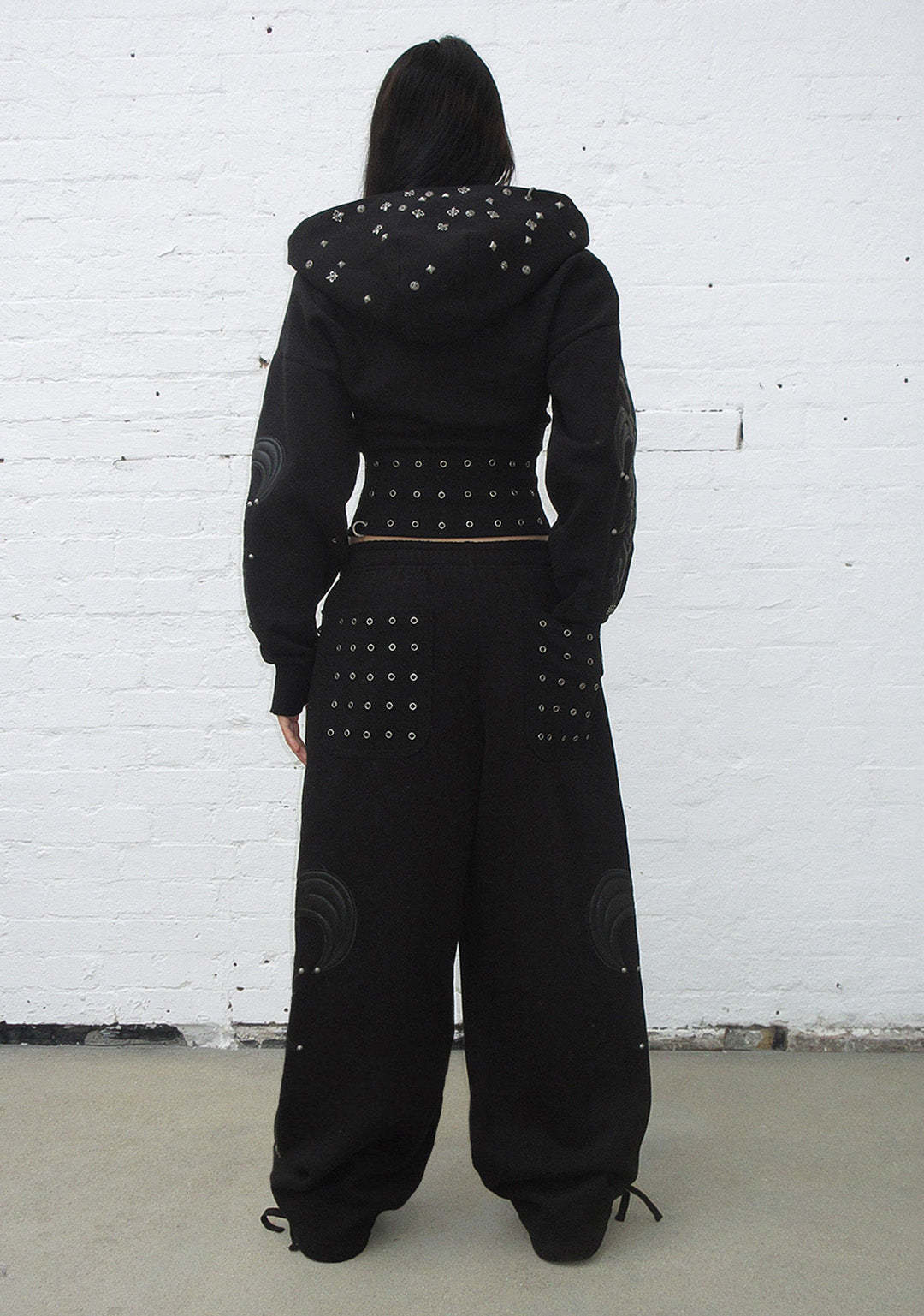 MIDNIGHT STUDDED OVERSIZED SWEATPANTS BLACK-Coordom
