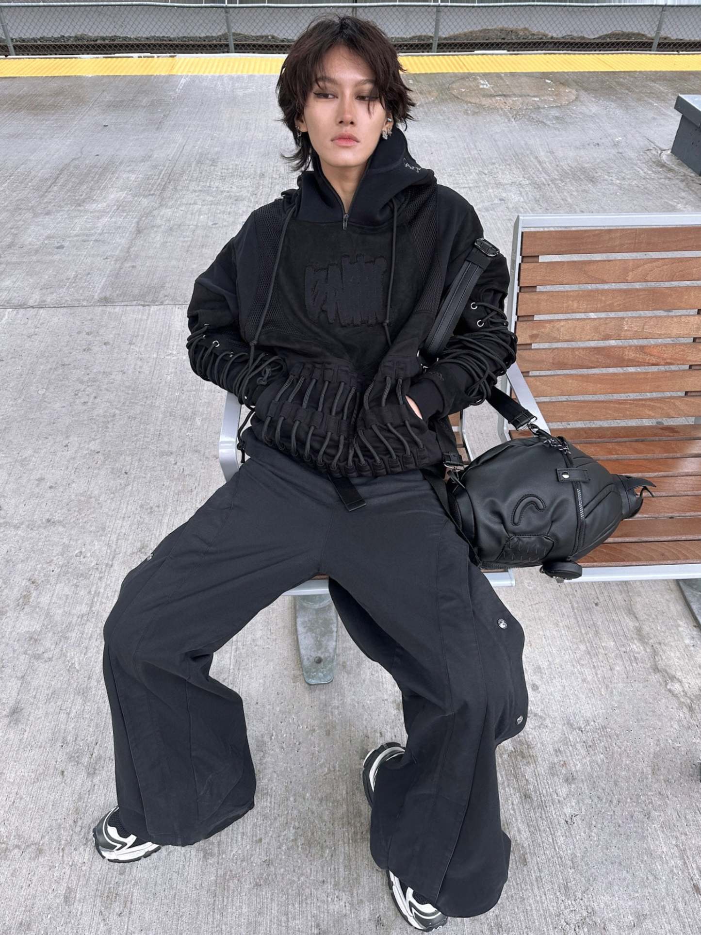"BOMB" Hoodie-Coordom