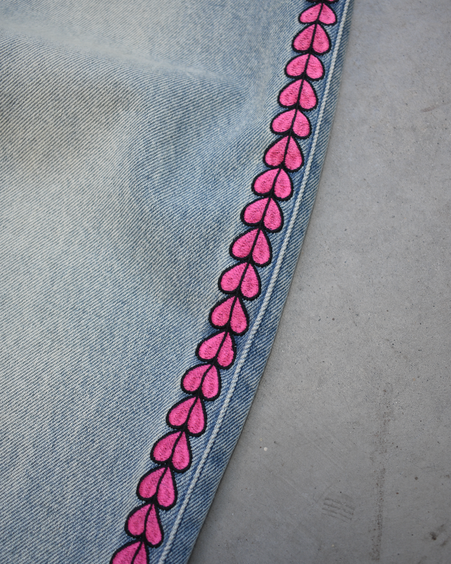 DIRTY DEEDS JEANS-Coordom