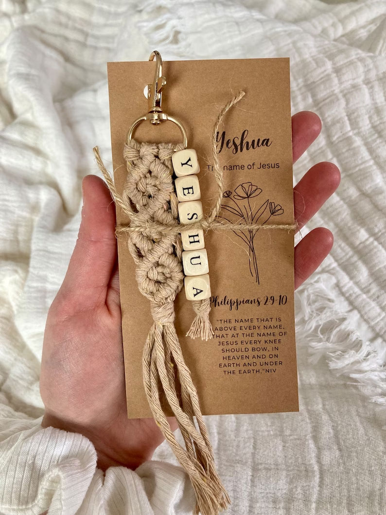 Praise His Name Macrame Keychains