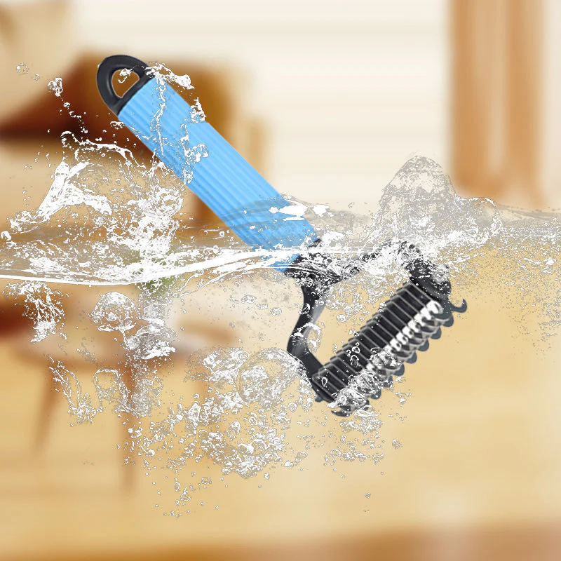 Double sided pet grooming brush