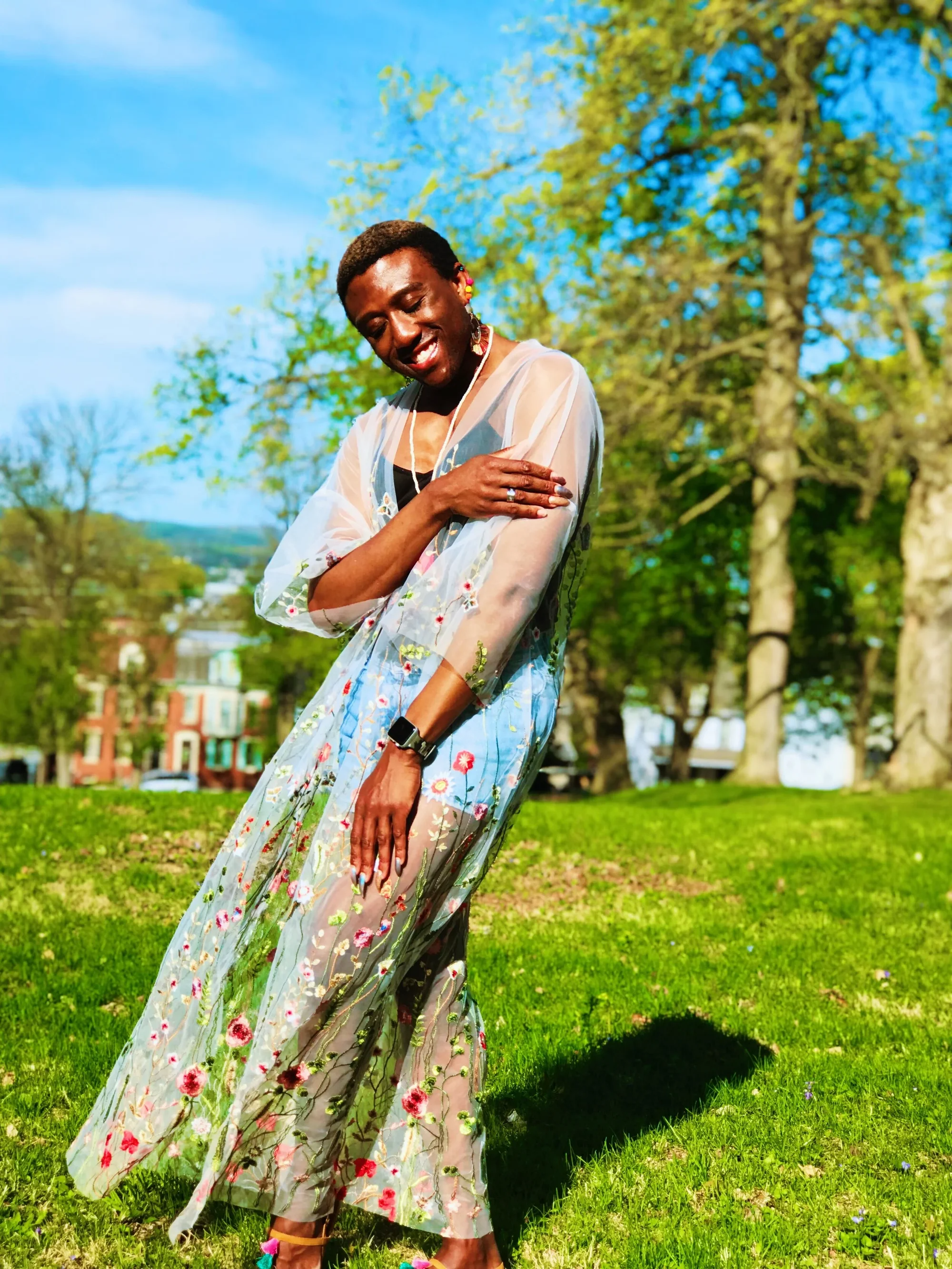 🌸Embroidered Pressed Floral Duster✨Designed to drape beautifully on all body types (free size)