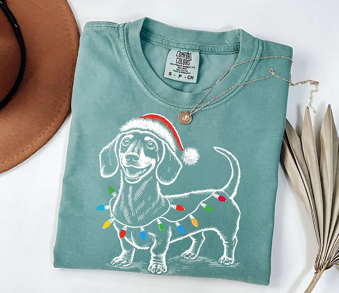 Festive Dachshund Christmas T-shirt
