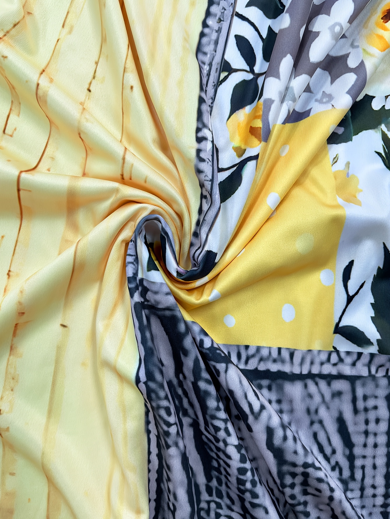 Plus Size Patchwork Floral Print Maxi Dress