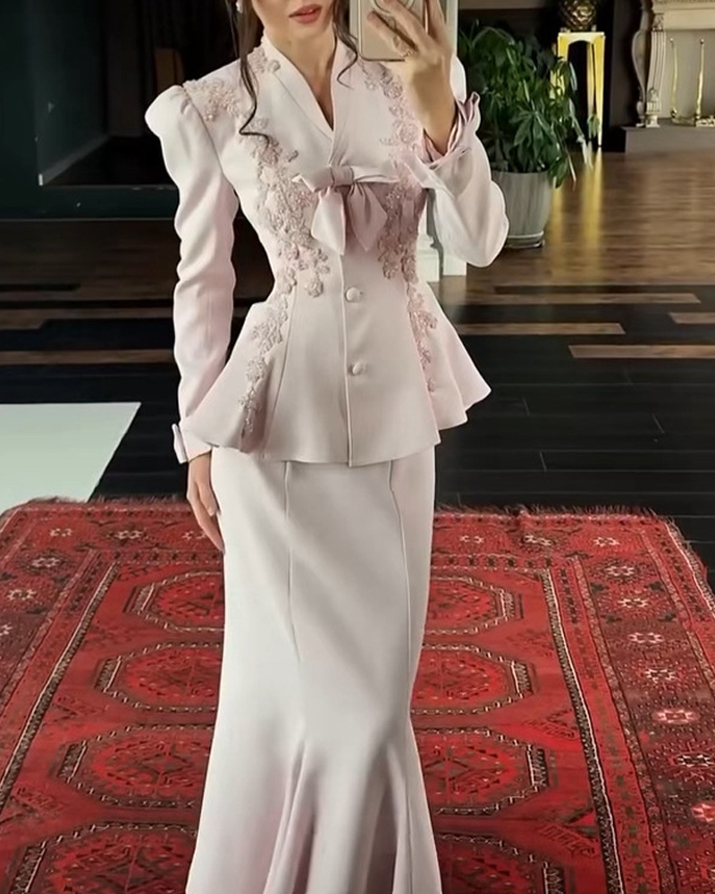 French Socialite-Style Two-Piece Set with 3D Floral Embellishments