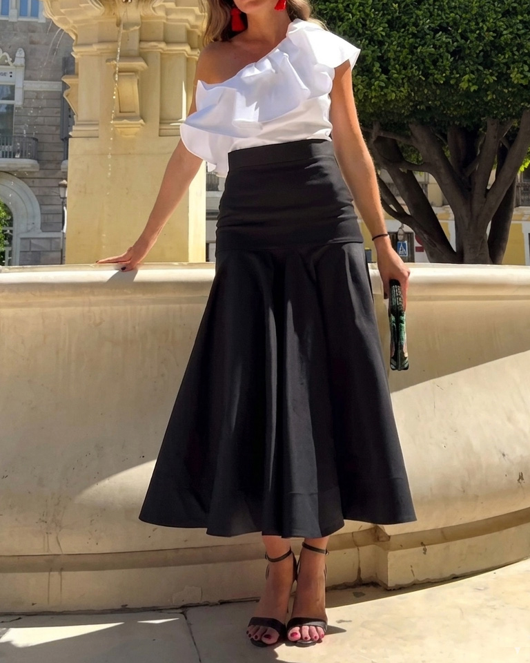 Solid-Color One-Shoulder Two-Piece Set