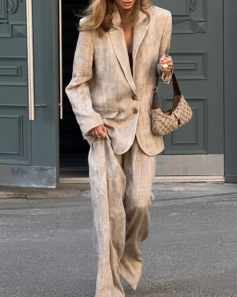 Two-Piece Lapel Commuter Suit