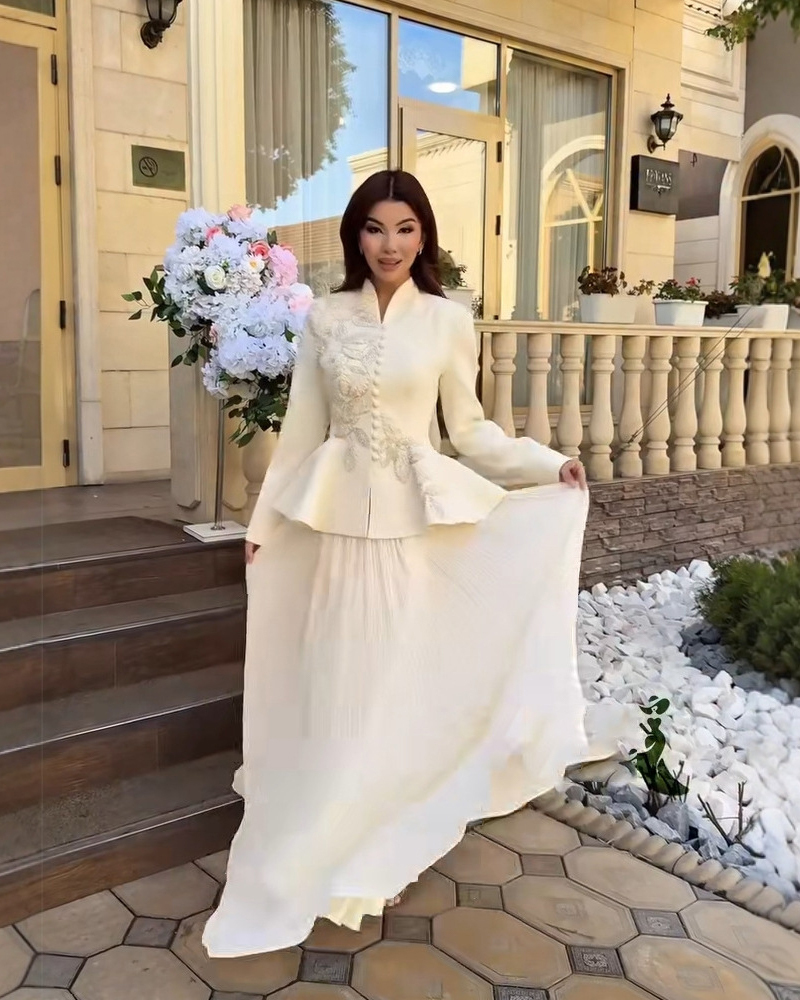 Vintage Embroidered Blazer & Pleated Skirt Set