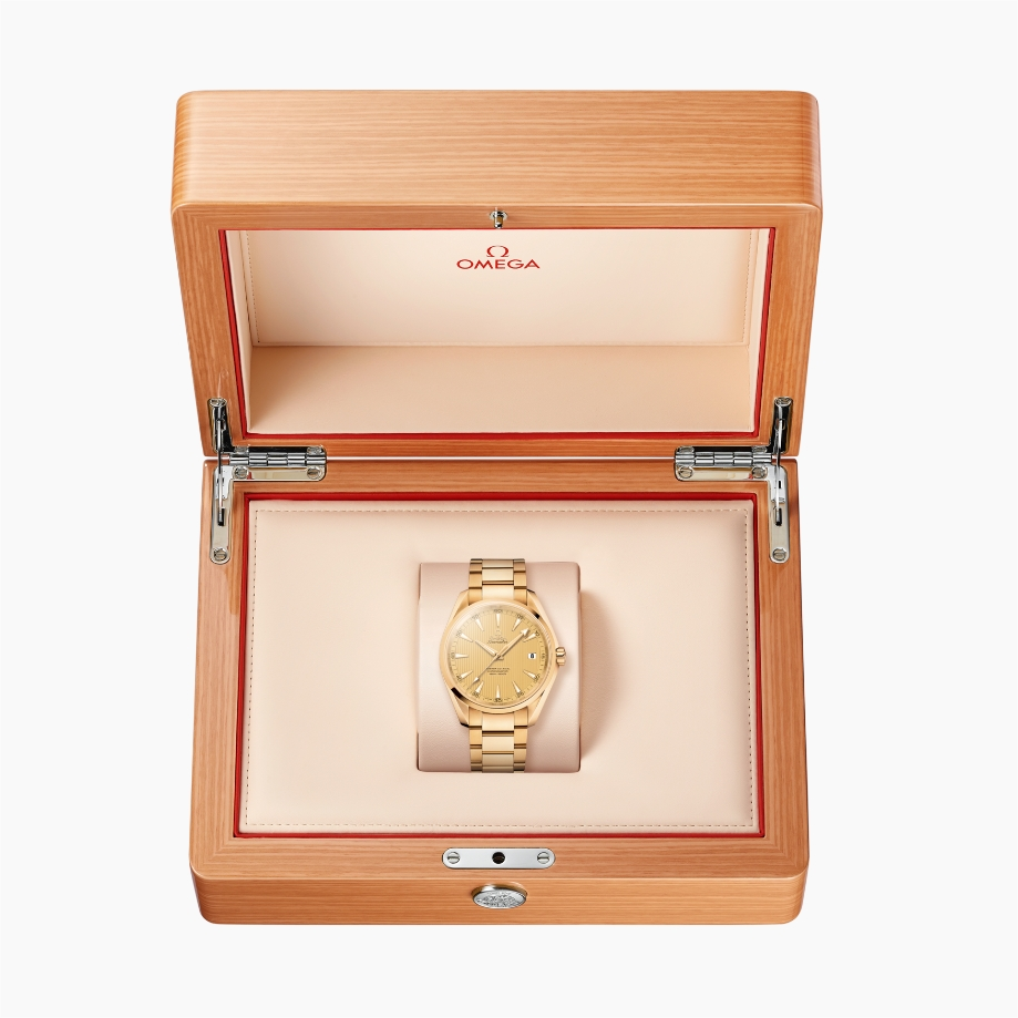 SEAMASTER AQUA TERRA 150M 41.5 MM, YELLOW GOLD ON YELLOW GOLD