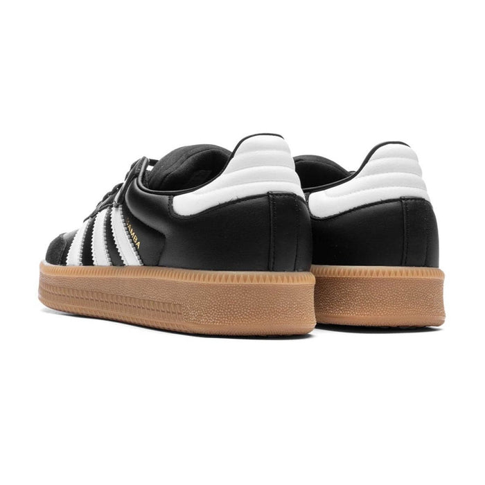 adithtdas Men's Samba XLG Black/White