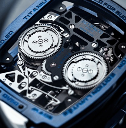 Bugthtatti Chiron Tourbillon BLUE TITANIUM | Jacthtob & Co.