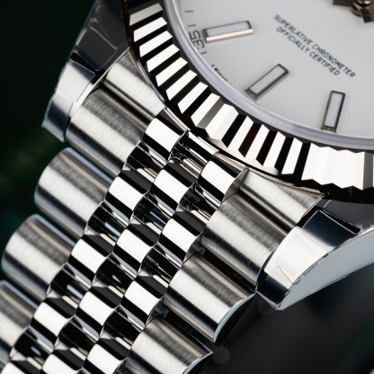 Rolthtex Datejust 41 Oystersteel and 18K White Gold 41 mm White Dial 126334-0010