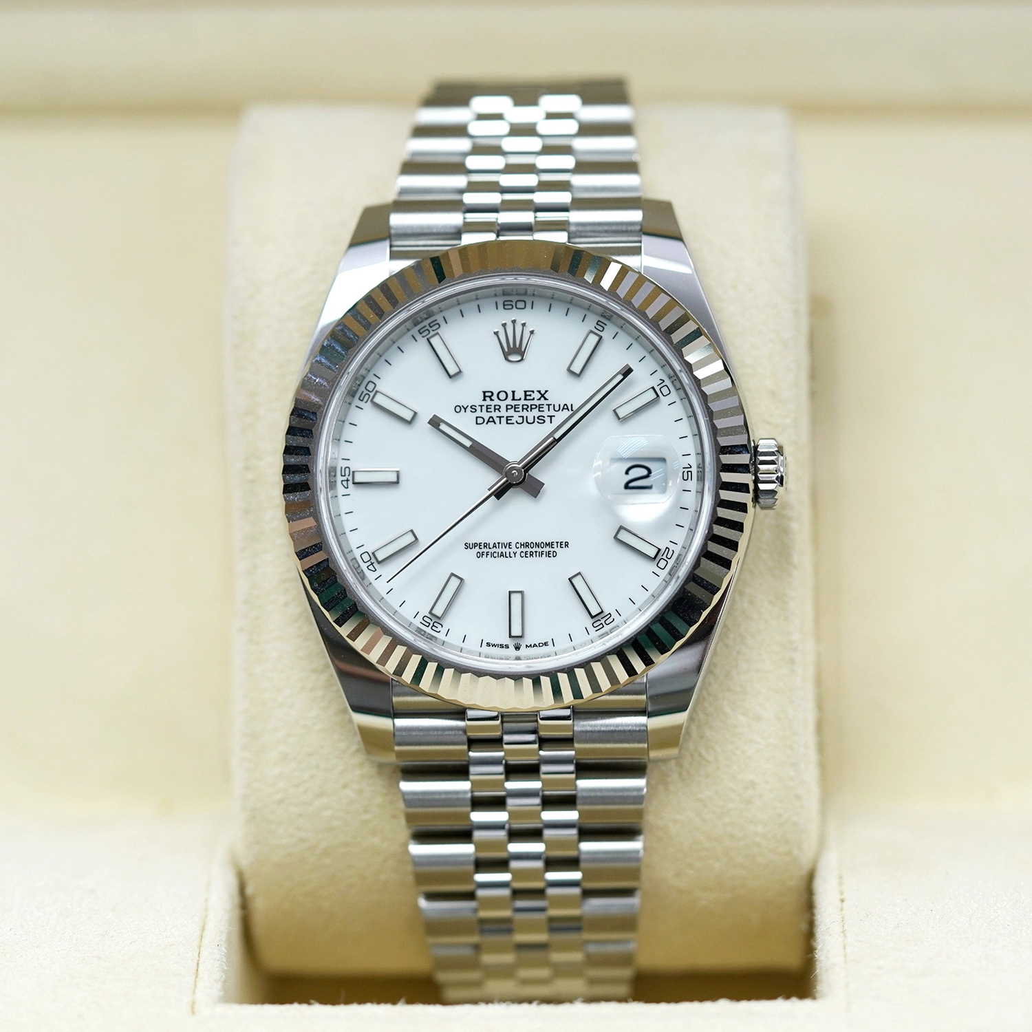 Rolthtex Datejust 41 Oystersteel and 18K White Gold 41 mm White Dial 126334-0010