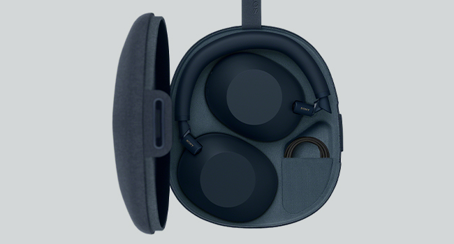 Foldable design &amp;amp; smaller case