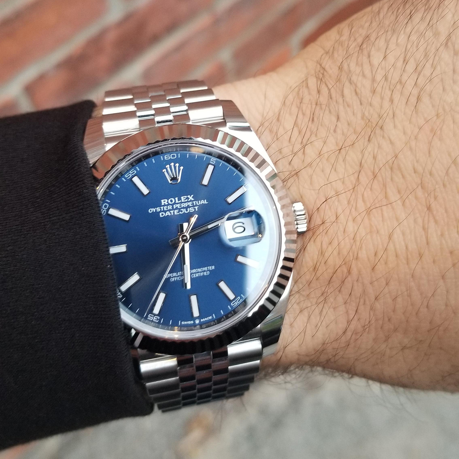 Rolthtex Datejust 41mm Oystersteel and white gold Bright Blue Dial 126334-0002