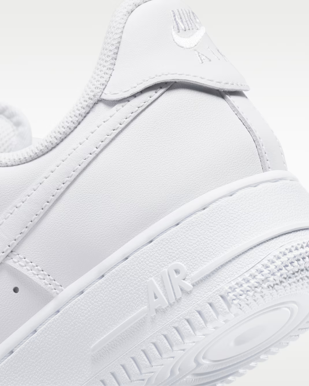 Nittgke Air Force 1 '07 EasyOn Women's Shoes