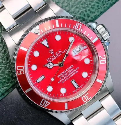 ROLthtEX SUBMARINER DATE MENS WATCH STEEL RED DIAL RED INSERT OYSTER 40MM 16610