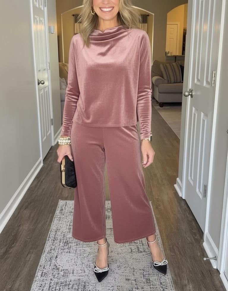 NEW🔥 Stretch Velvet Two-Piece Set