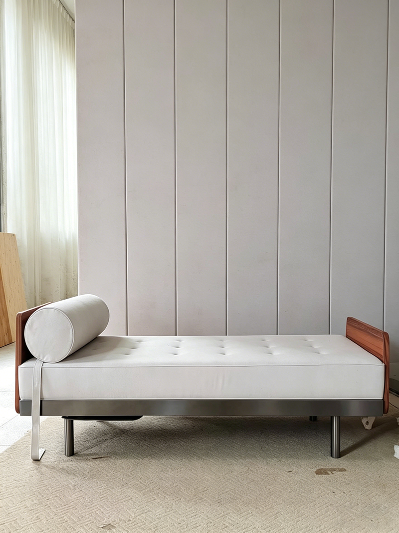 Modern minimalist solid wood and metal small table Japanese-style sofa