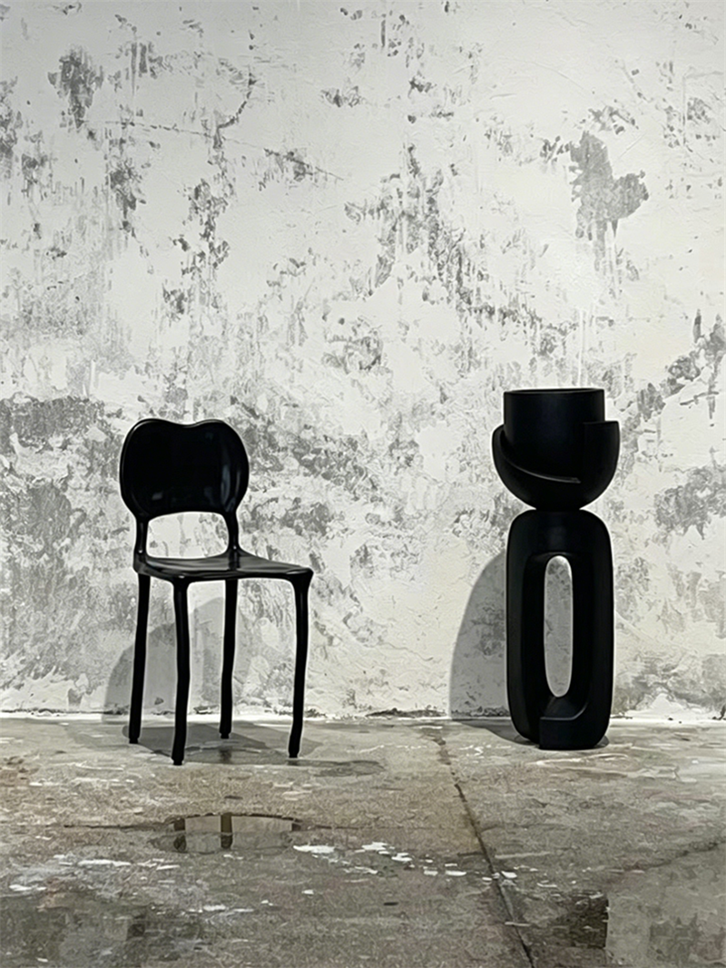 Surrealist minimalist fluid-shaped handmade solid wood melting chair