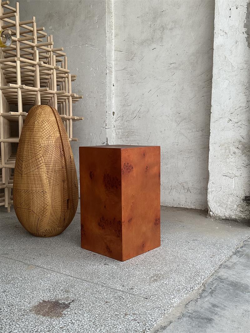 Natural Tumor Wood Cube Base Geometric Column Edge Display Stand