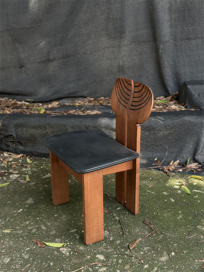 Vintage-style artistic solid wood African chair