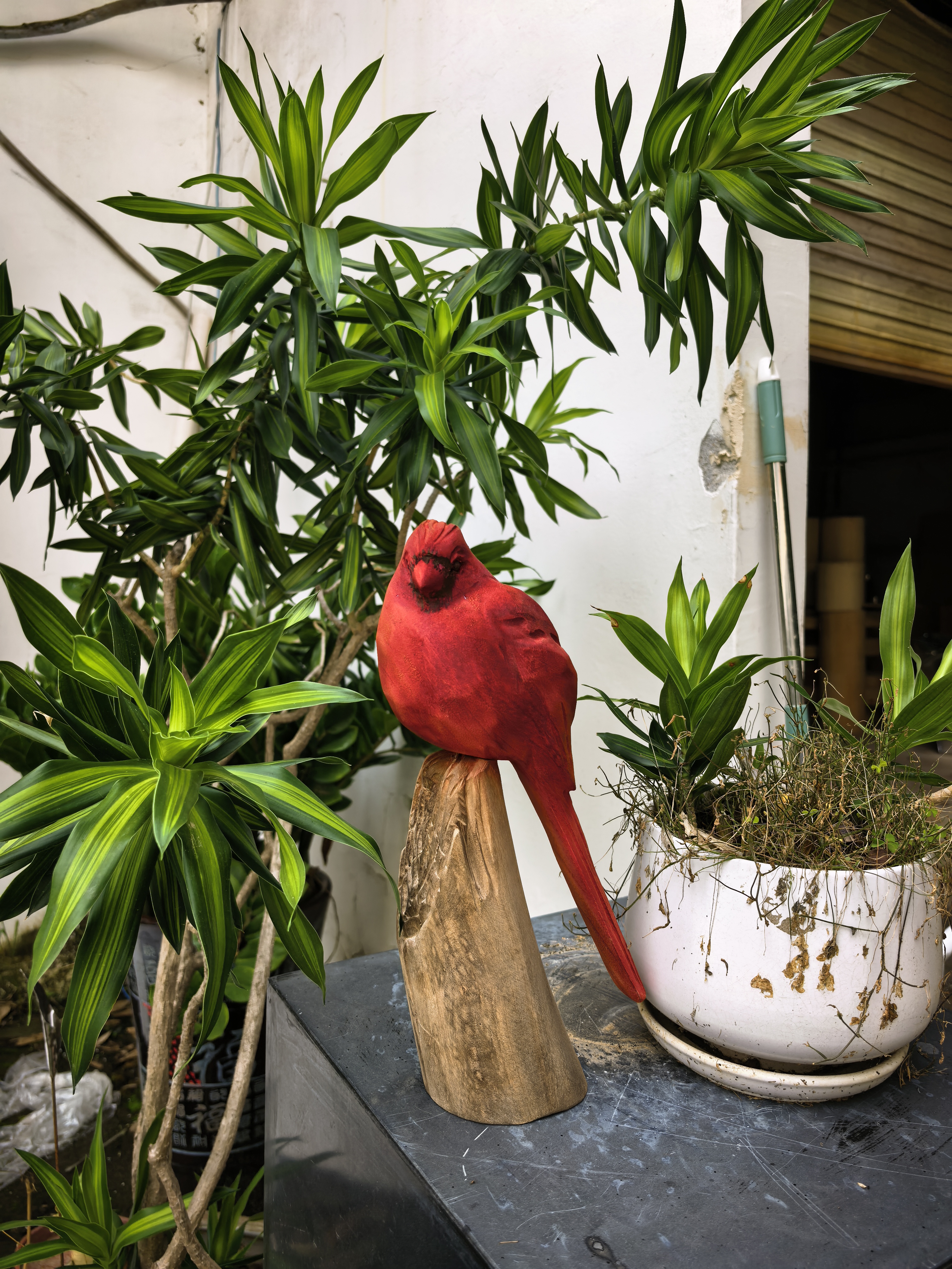 FREE SHIPPING | Red Cardinal Bird Sculpture | Handcrafted Wooden Bird Figurine | Minimalist Nature Home Decor | Garden Table Accent Ornament