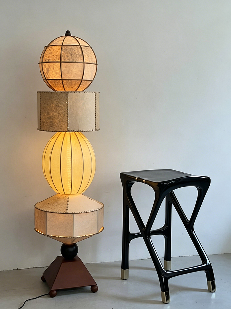 Modern solid wood bar stool with metal bionic glossy sculpture style
