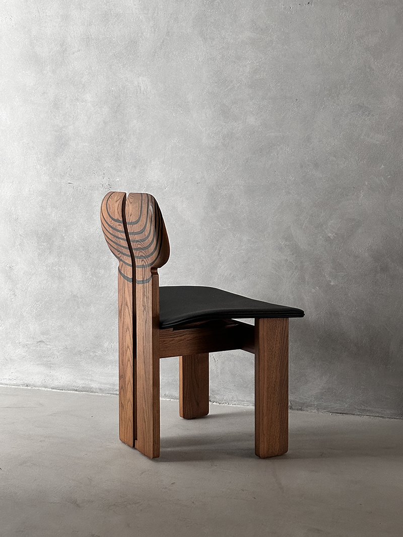 Vintage-style artistic solid wood African chair