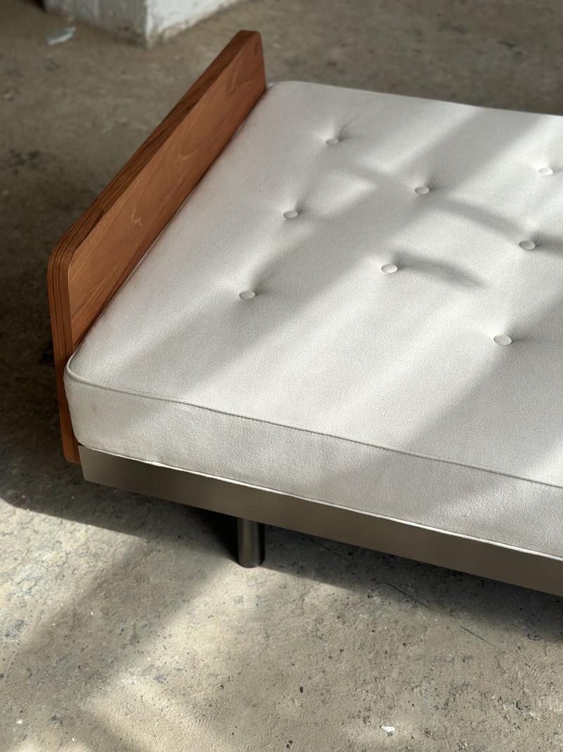 Modern minimalist solid wood and metal small table Japanese-style sofa