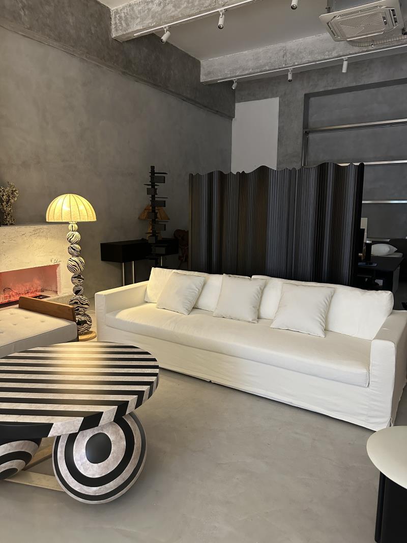 Modern Minimalist Cream White Three-Seater Sofa with Straight Lines