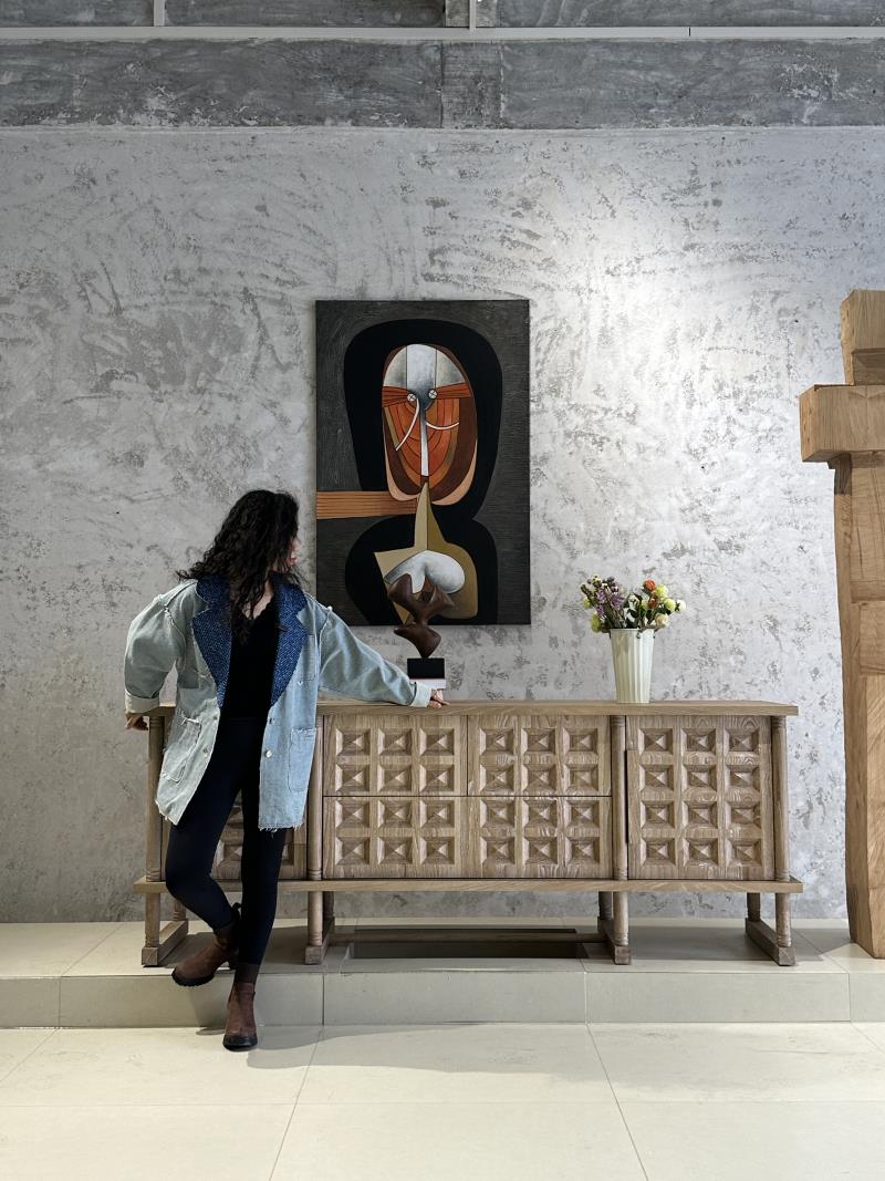 Modern Minimalist Geometric Carved Cottage-Style Solid Wood Sideboard
