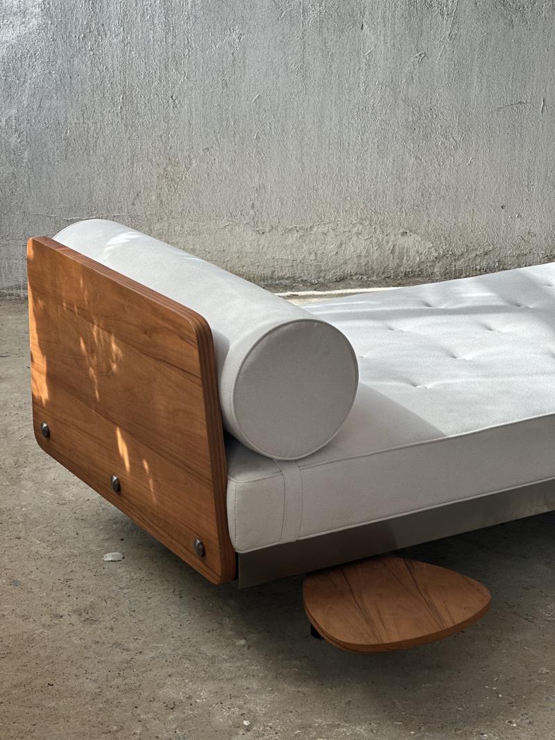 Modern minimalist solid wood and metal small table Japanese-style sofa